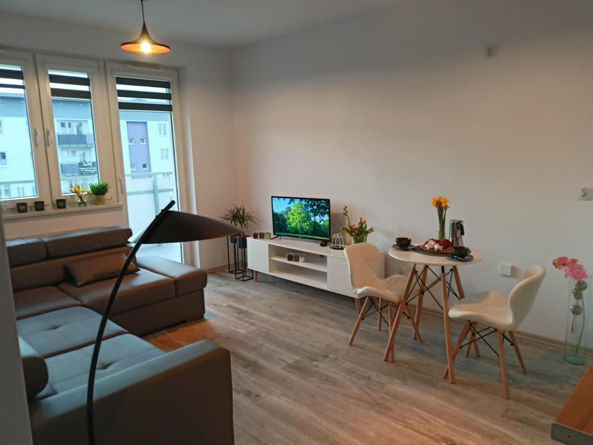 Apartament Z Sauna I Jacuzzi Leilighet Radom Eksteriør bilde